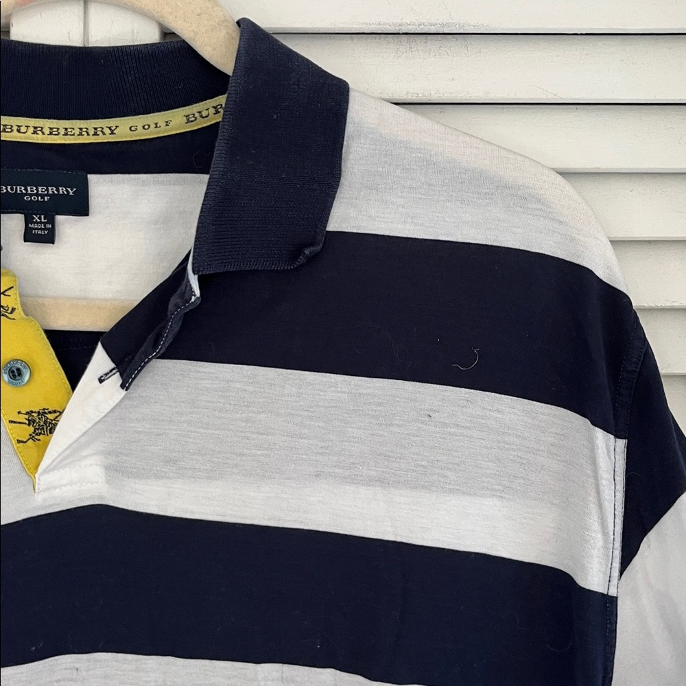 Burberry Golf Polo Shirt Sz XL Navy and White Logo - Picture 6 of 8